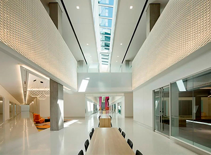 如何打造展現(xiàn)前沿設(shè)計理念的辦公裝修設(shè)計大樓呢——Nike世界總部Serena Williams大樓